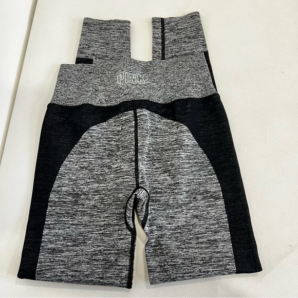 PINK Active Victoria's Secret Seamless Heathered Black Leggings Size Small - Picture 2 of 7